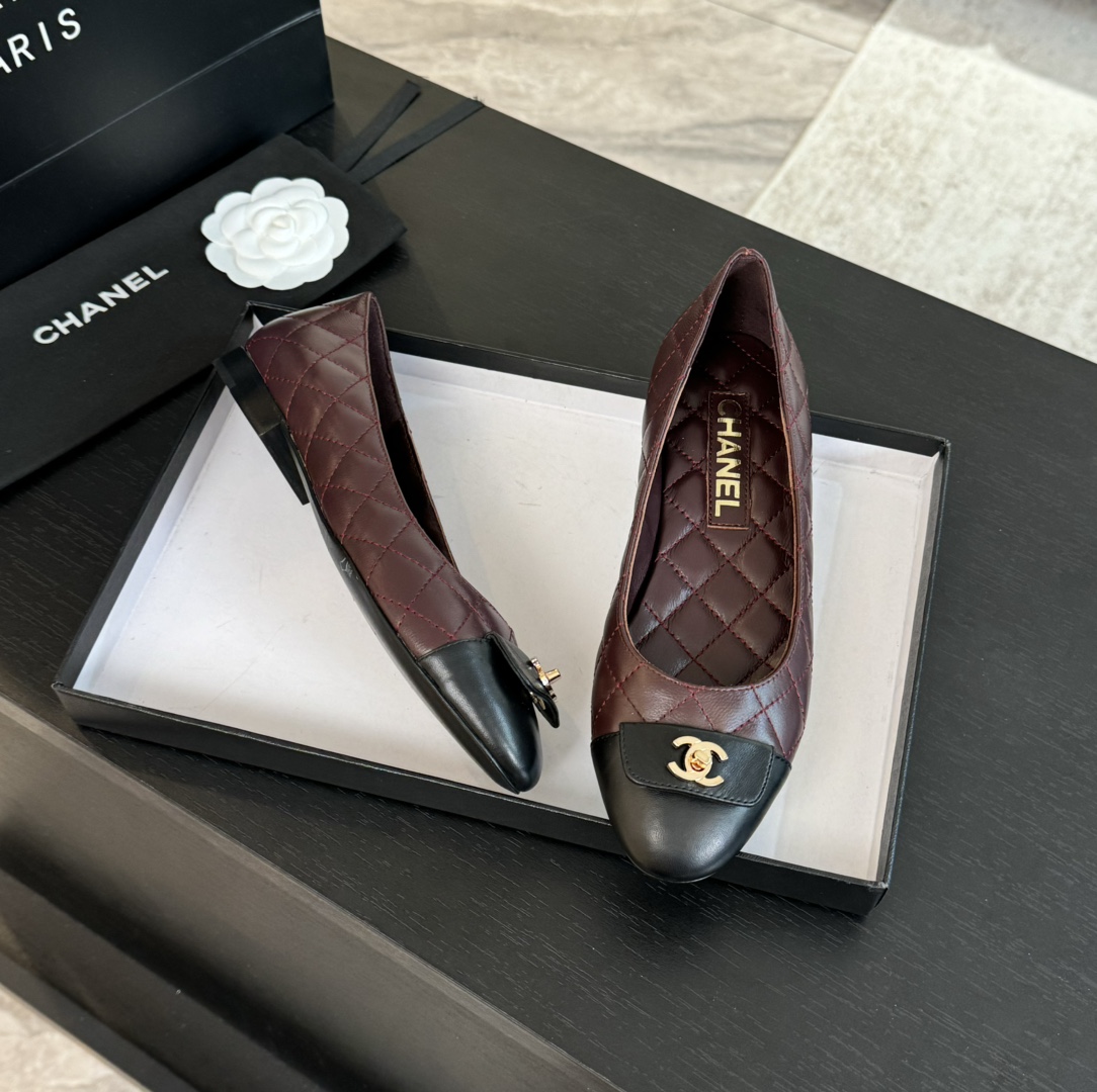 TOP CHANEL CC Buckle Diamond Pattern Shoes - 4 Color
