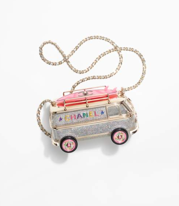 TOP CHANEL Mini Van-shaped Evening Bag 9.4×16×8.7cm - Gold