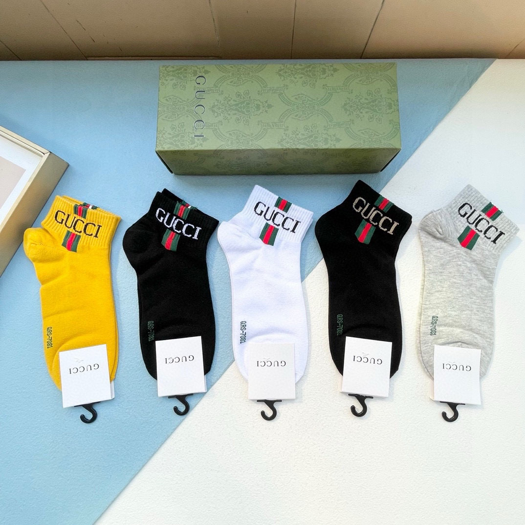 TOP GUCCI Socks - 5 Pieces as a Set