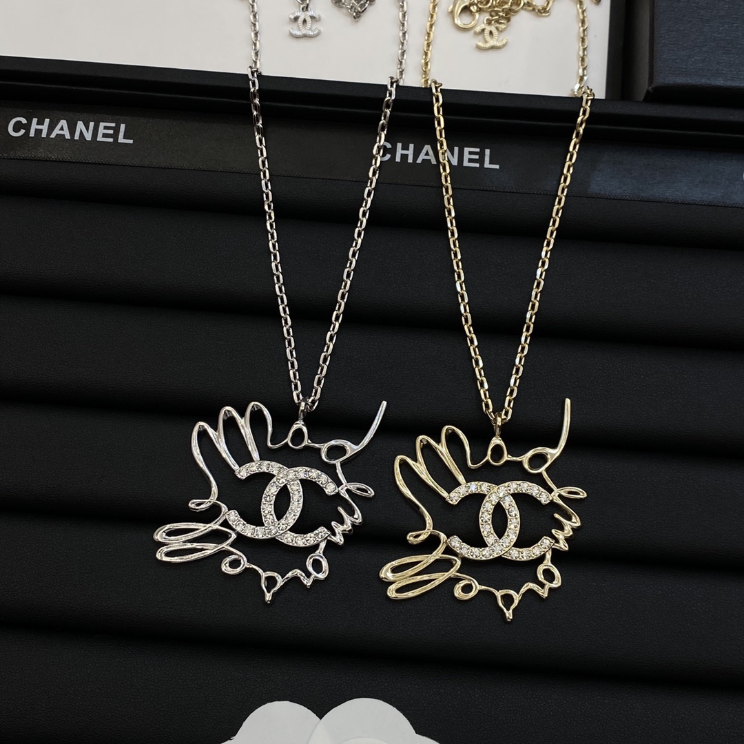 TOP CHANEL CC Necklace - 2 Color