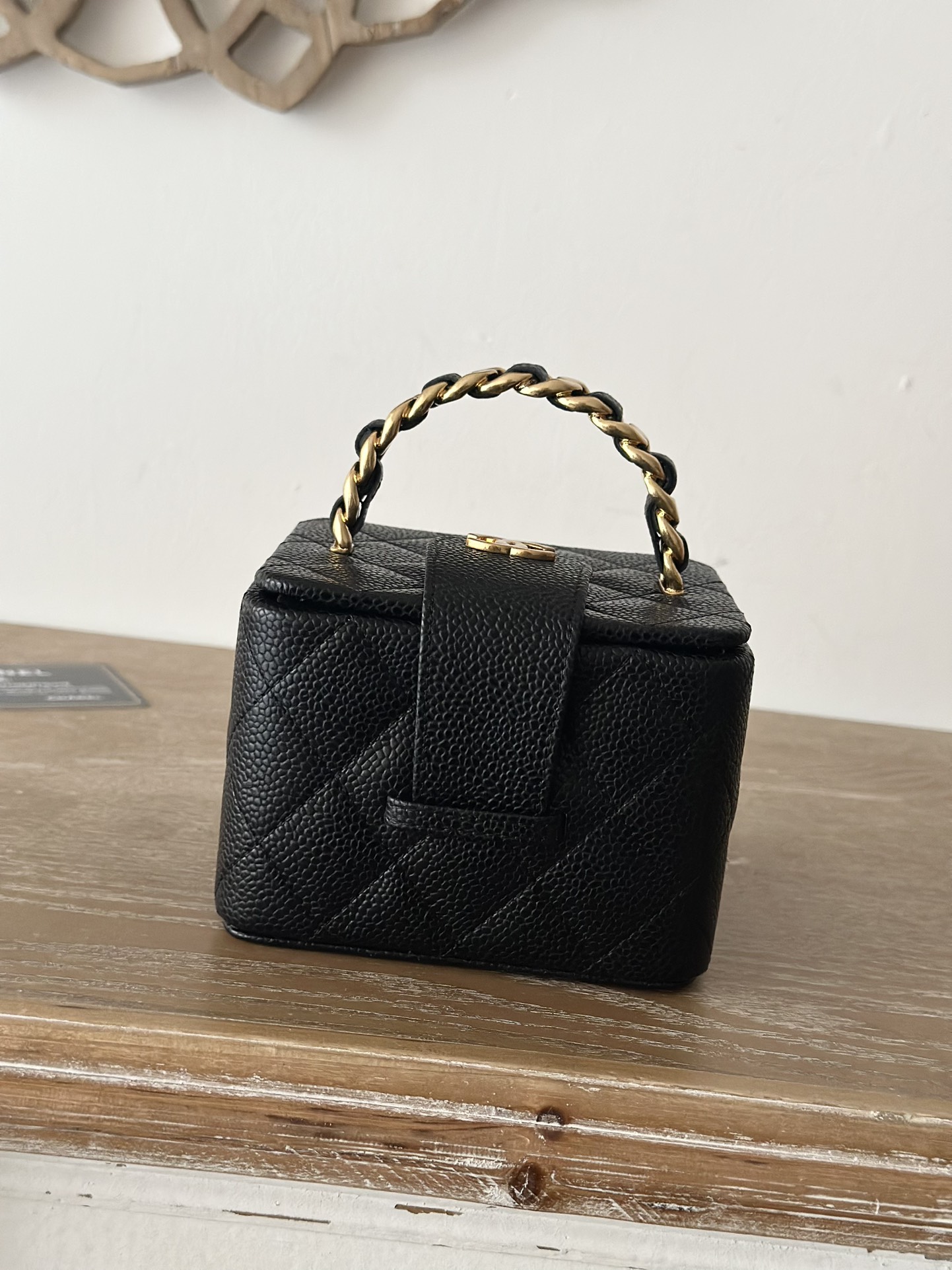 TOP CHANEL Vanity Case Calfskin 8.5x11x9.5cm/8.5x22x10cm - Black