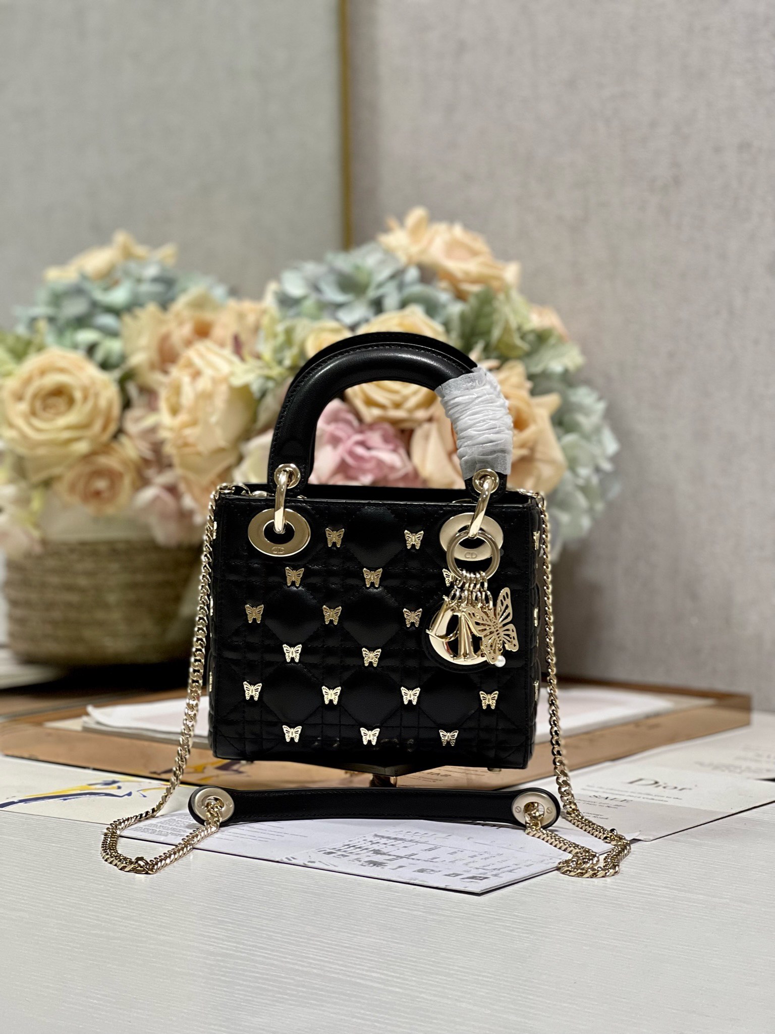 TOP Christian Dior Three-Panel Butterfly Spikes Lady Christian Dior Bags - 17x7.5x14cm - Black