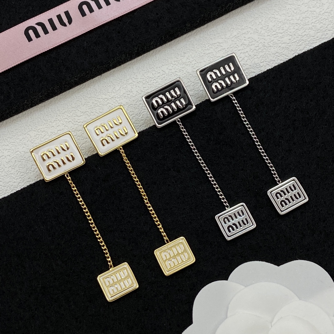 TOP Miu Miu Earrings - 2 Colors