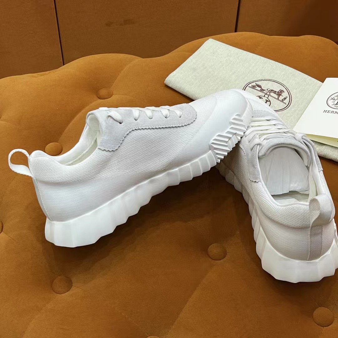 TOP HERMES Sneakers - White with 9 Different Logos
