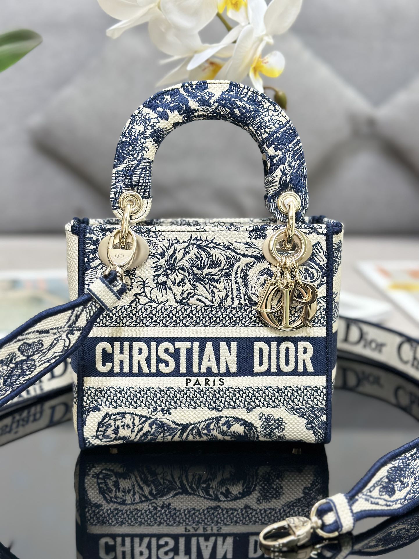 TOP Christian Dior Lady Christian D-Lite Bag 17 x 15 x 7 CM/ 24 x 20 x 11 CM - 27 Colors