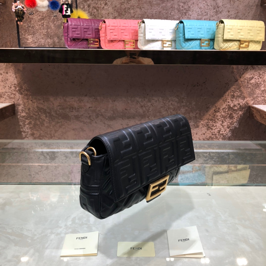 TOP FENDI FENDI Baguette Embossed Leather - Black