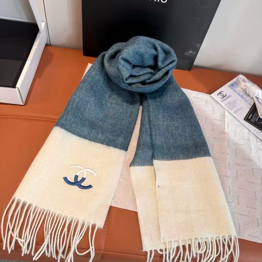Chanel Cashmere ripple scarf (Replica)
