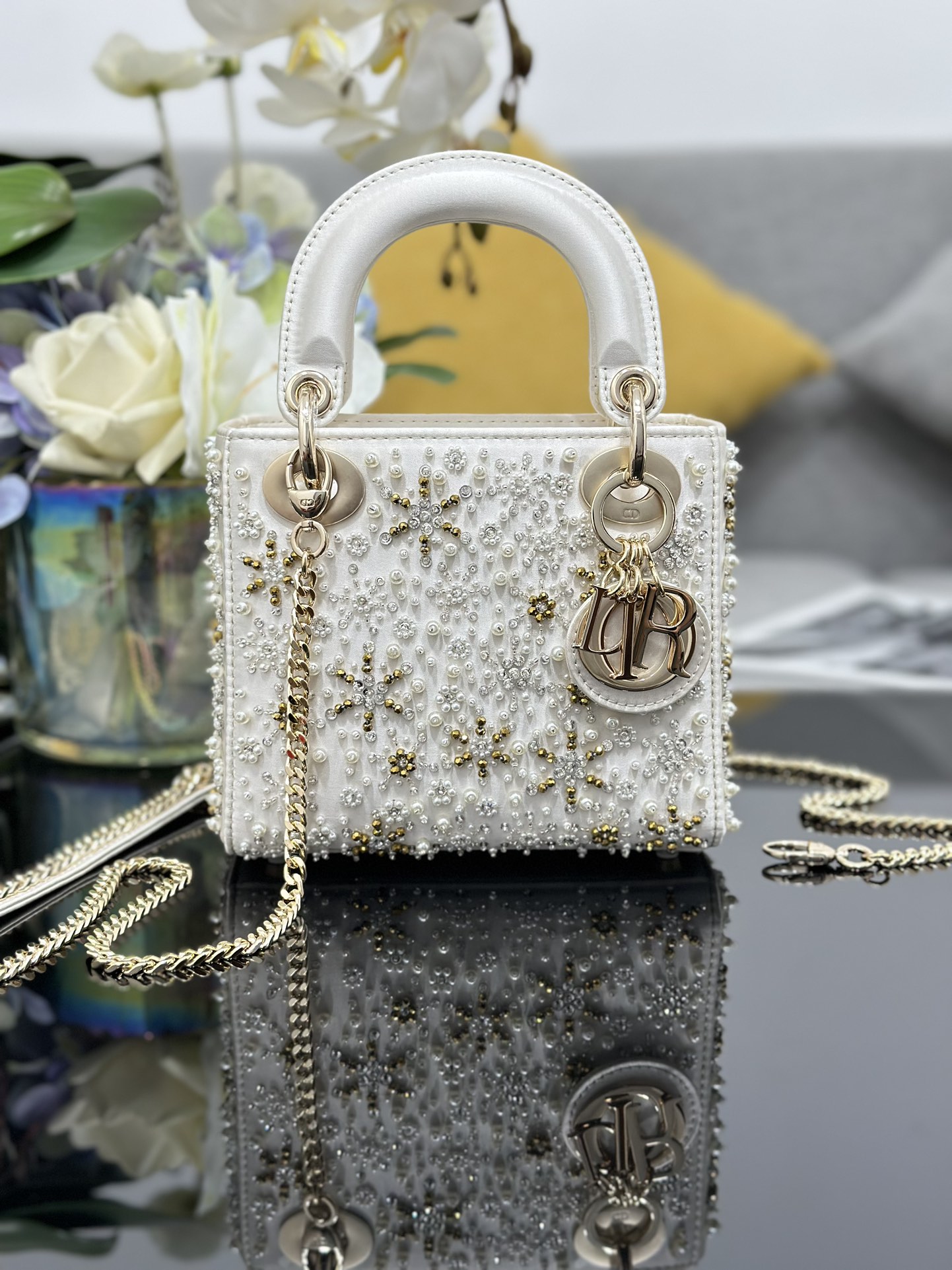 TOP Christian Dior Lady Dior Bag 17x15x7 cm - White
