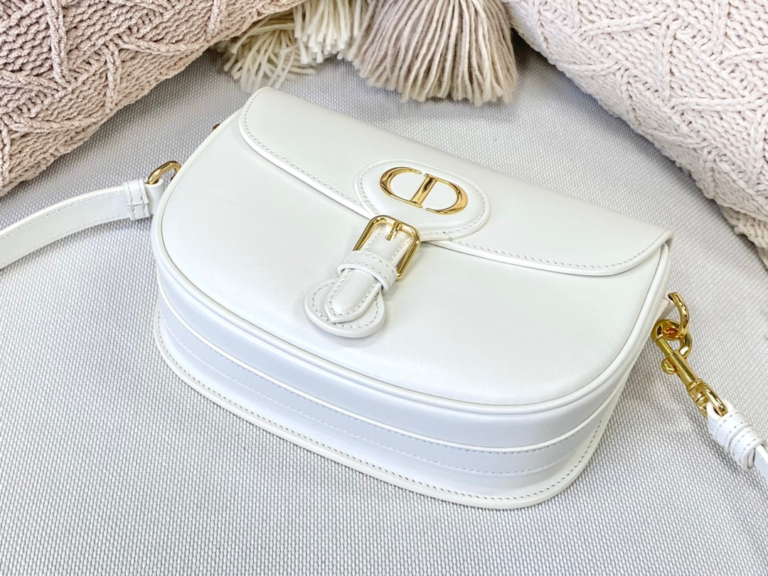 TOP Christian Dior Bobby Bag Small - White