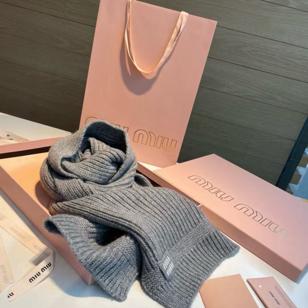Miu Miu Cashmere scarf (Replica)