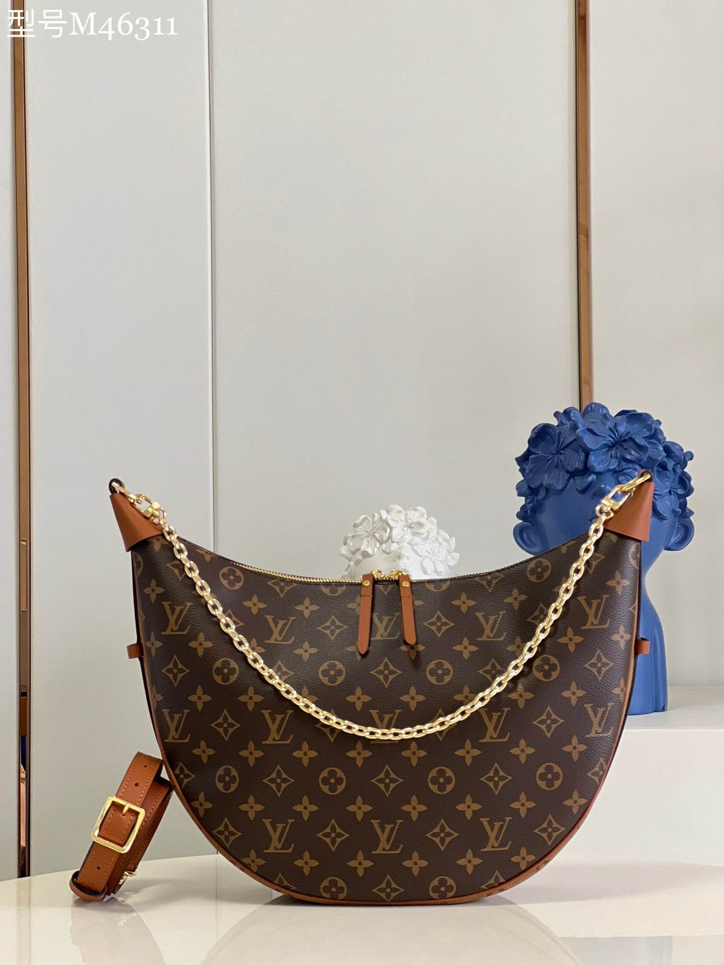 TOP Louis Vuitton LV Loop GM Hobo Monogram Bag 38×30×10 cm-Brown