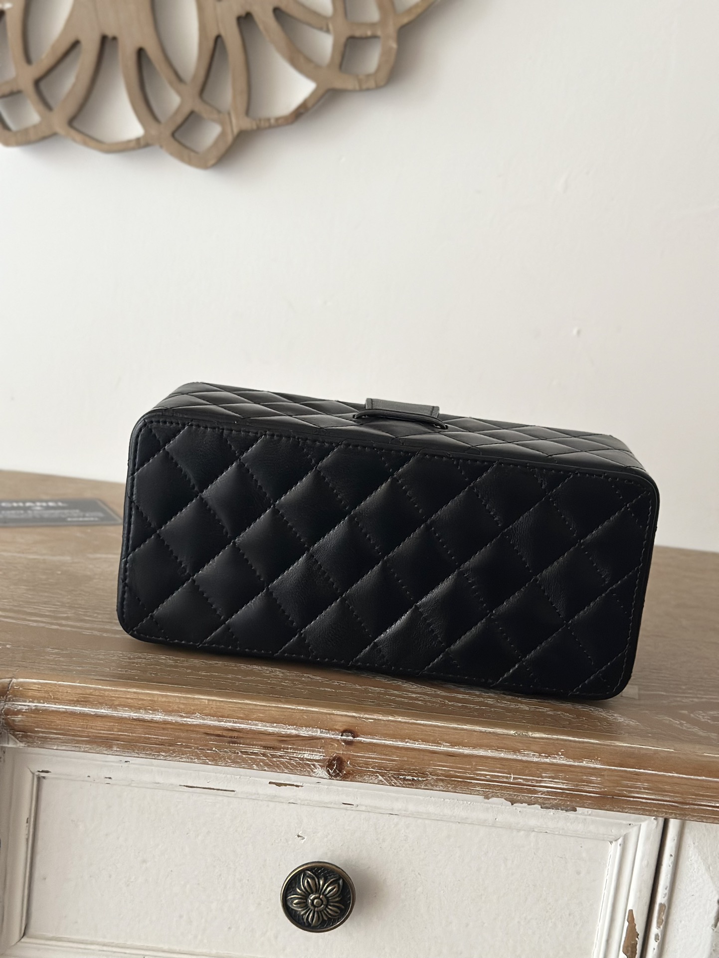 TOP CHANEL Vanity Case Lambskin 8.5x11x9.5cm/8.5x22x10cm - Black