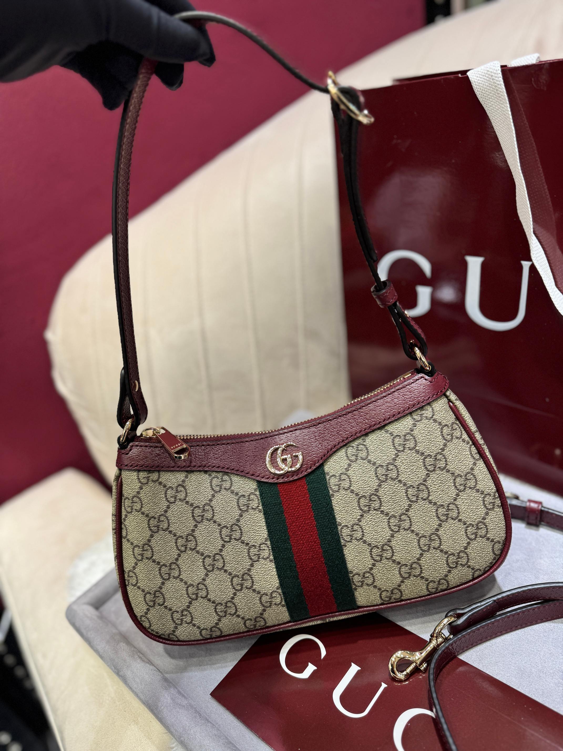 TOP GUCCI Ophidia Shoulder Bag 26 x 15 x 6.5 cm - Brown