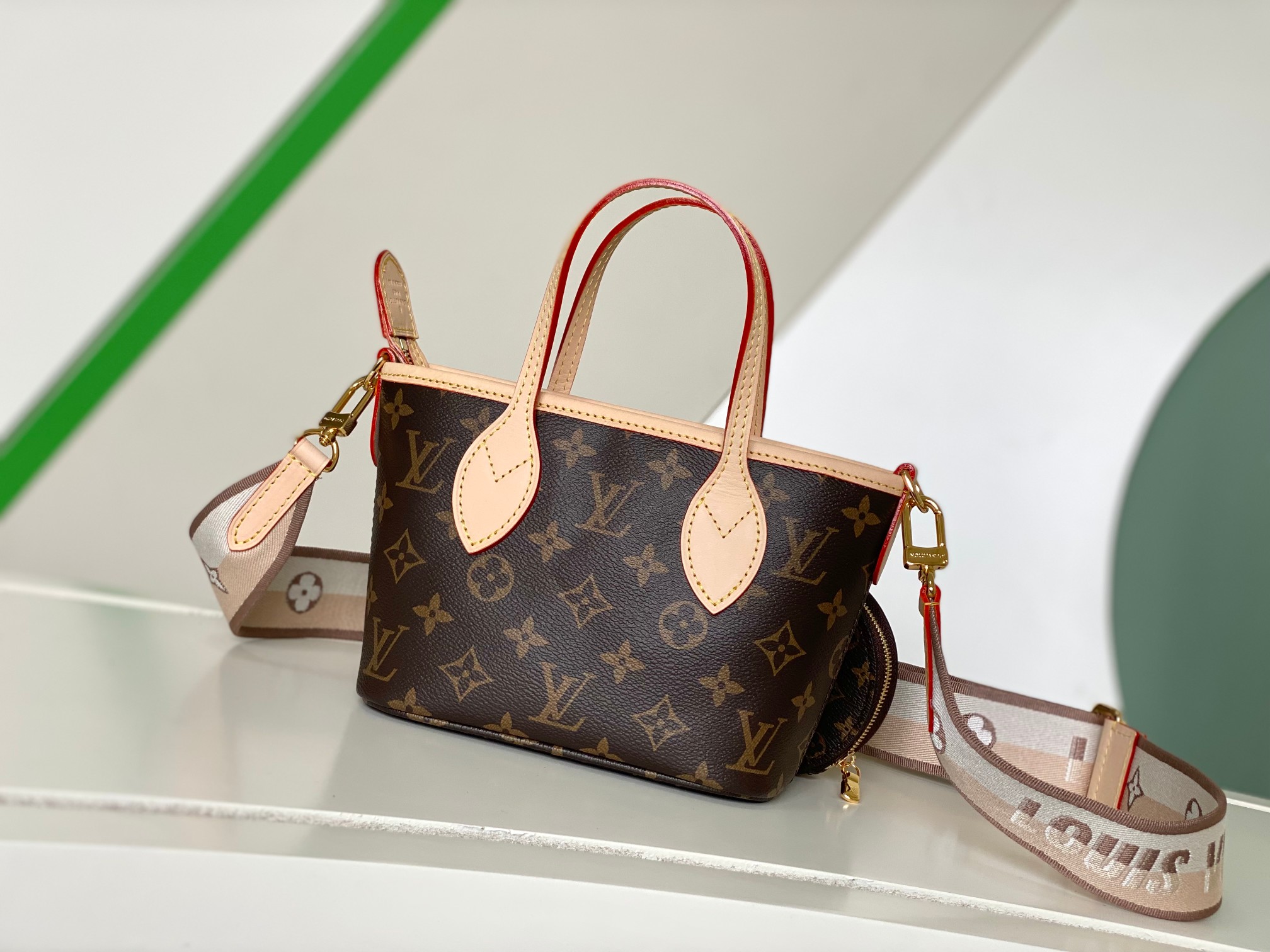 TOP Louis Vuitton LV Neverfull BB Bag Damier Ebene Canvas 24x14x9cm - Monogram
