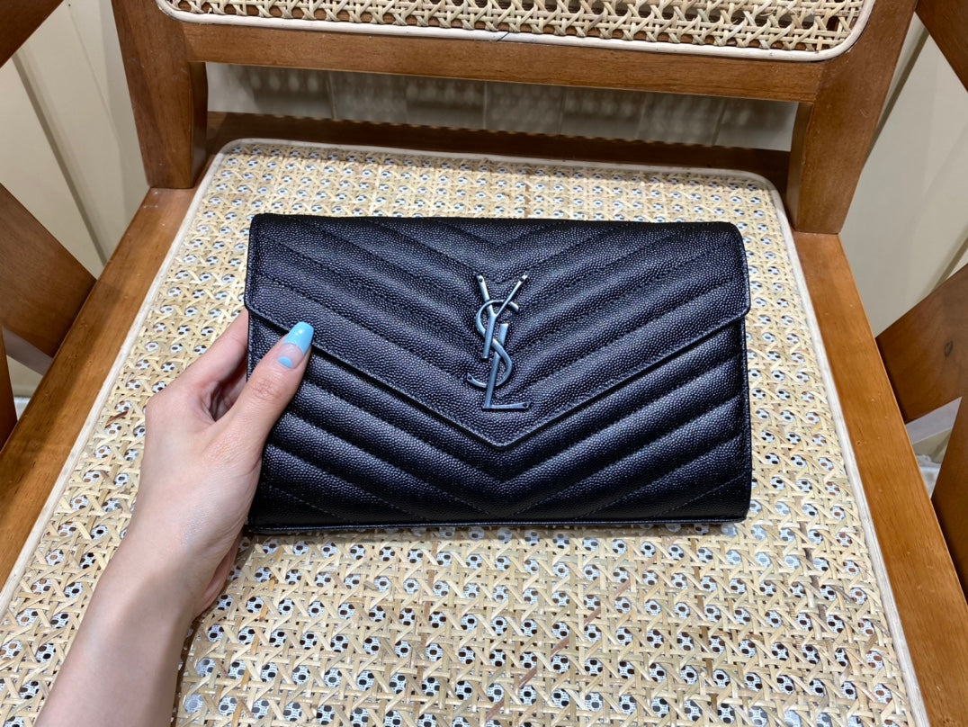 TOP Yves Saint Laurent YSL WOC Matelasse Medium Purse - All Black