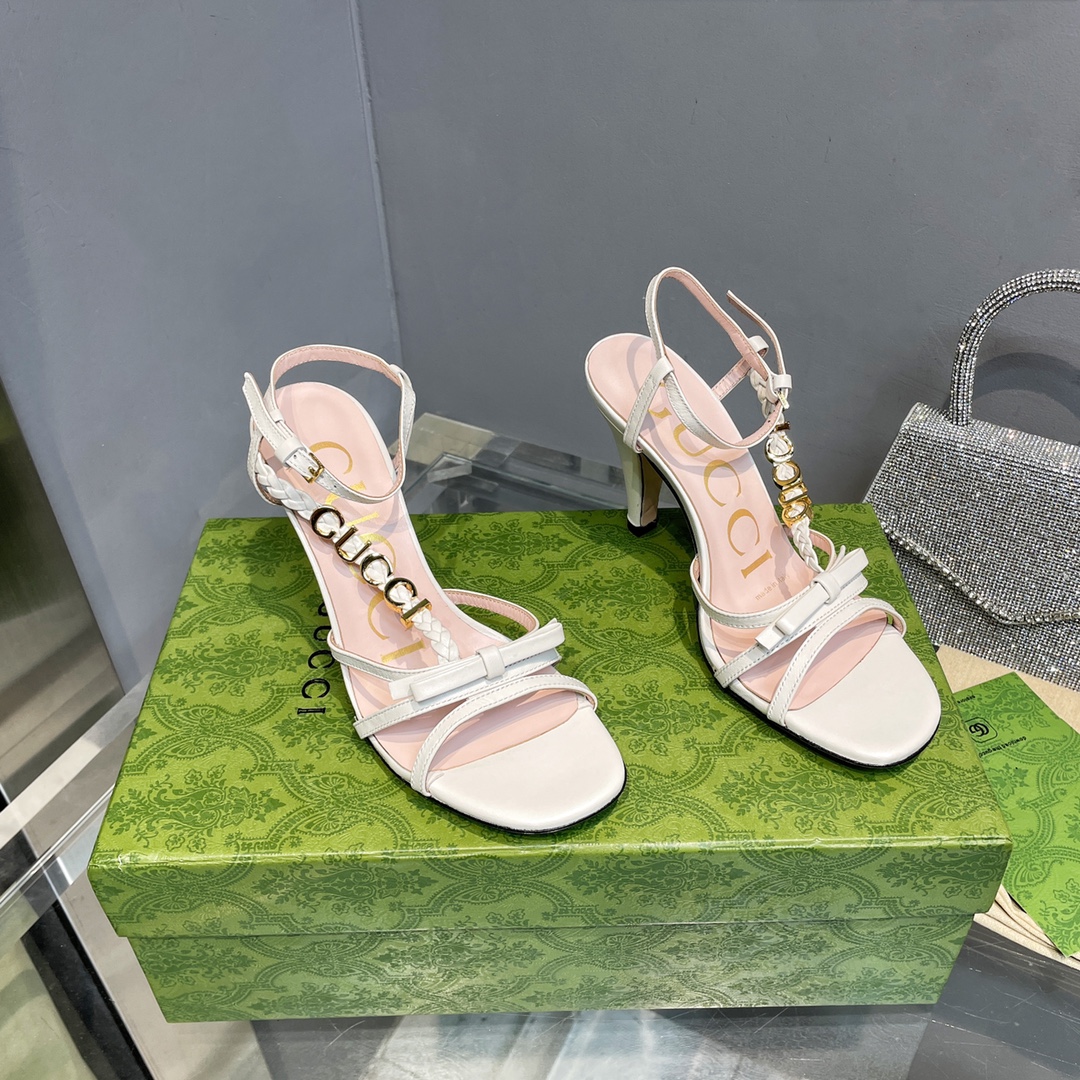 TOP GUCCI Woven Braid   Metal Buckle Sandals - White