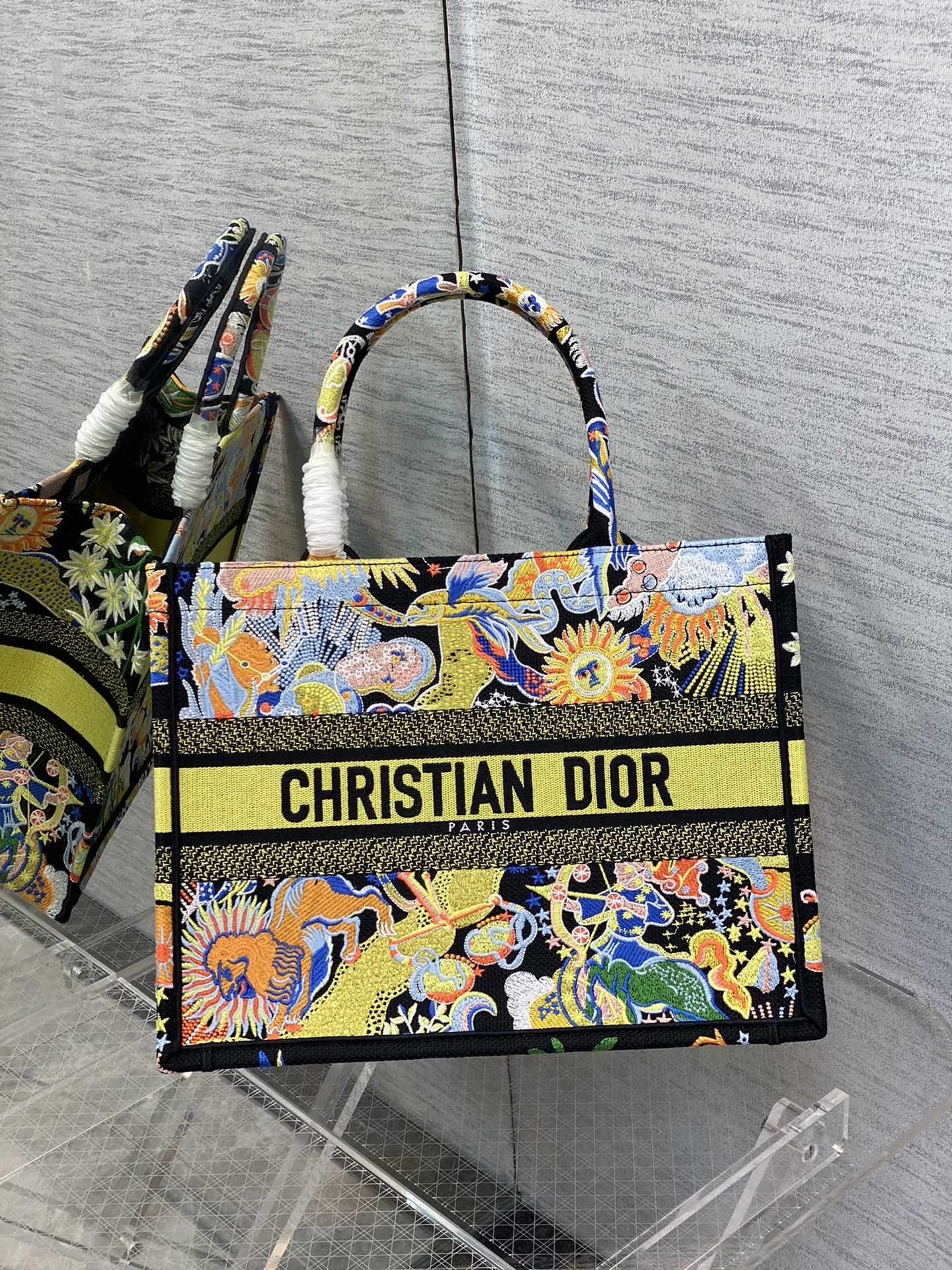 TOP Christian Dior Book Tote Bag Zodiac Fantasitico Medium 36.5cm - Black Multicolored