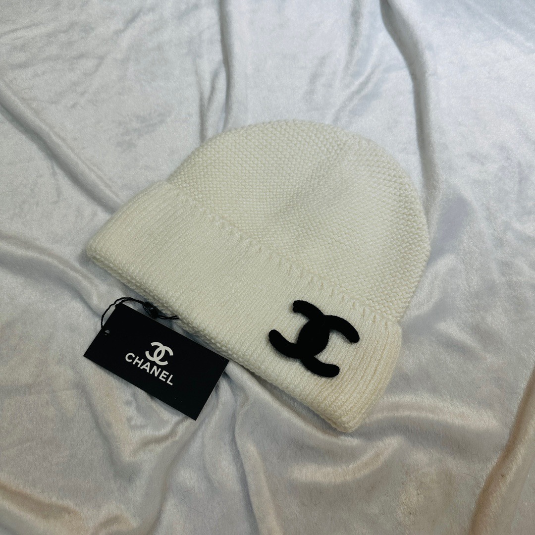 TOP CHANEL Knitted Hat - 5 Colour