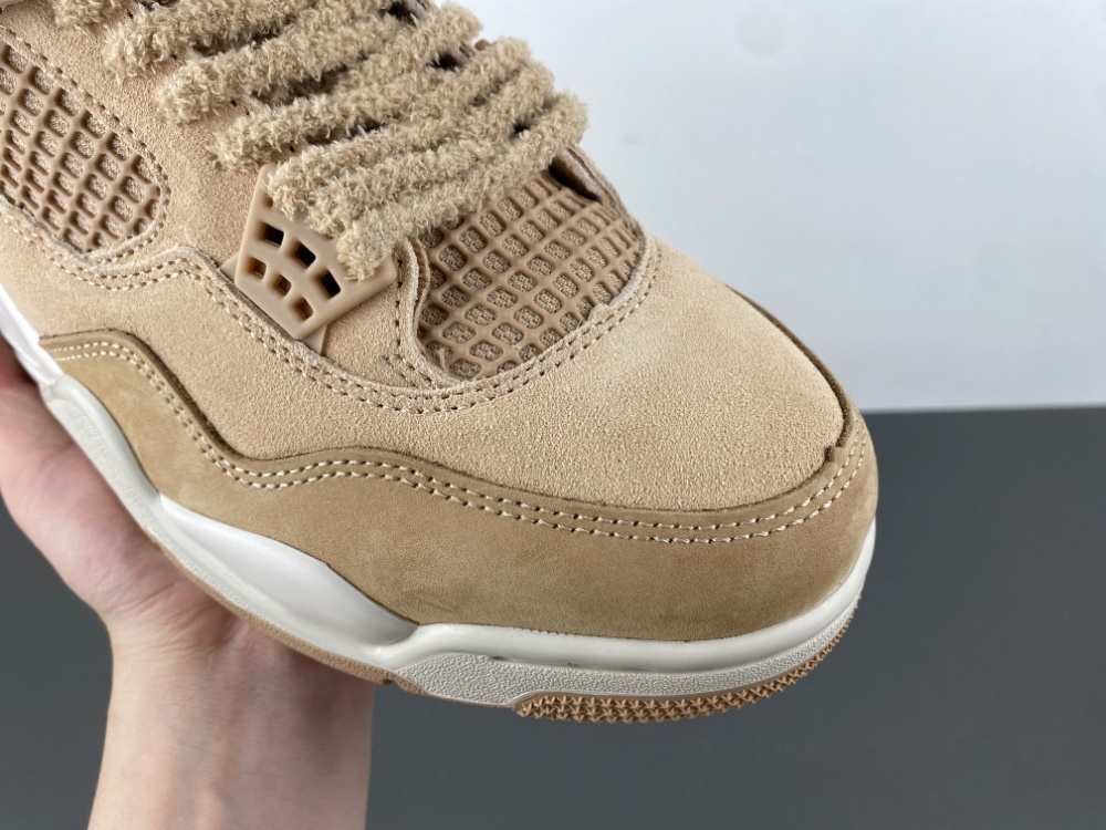 Air Jordan 4 Milk tea color