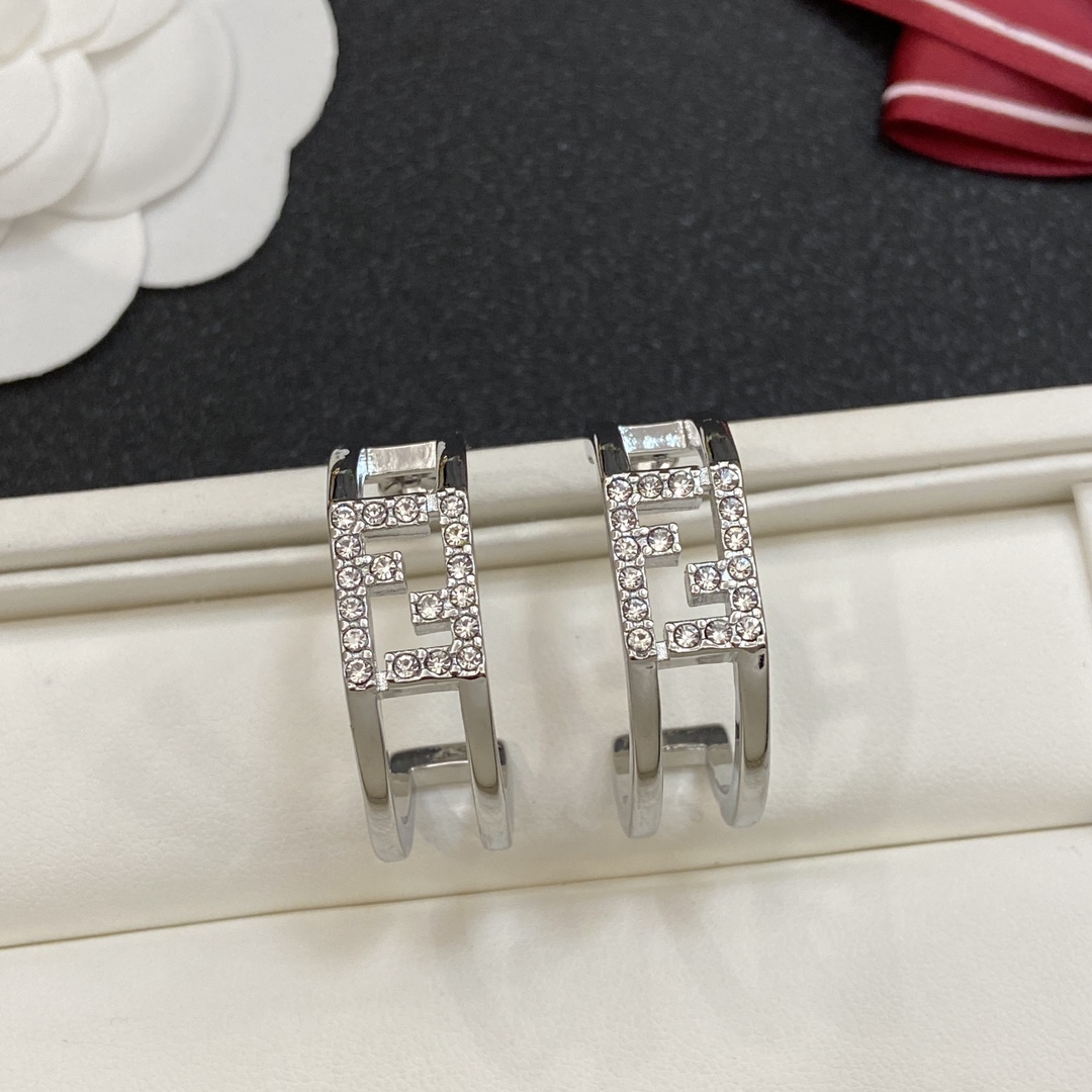 TOP FENDI FF Earrings - 2 Colors