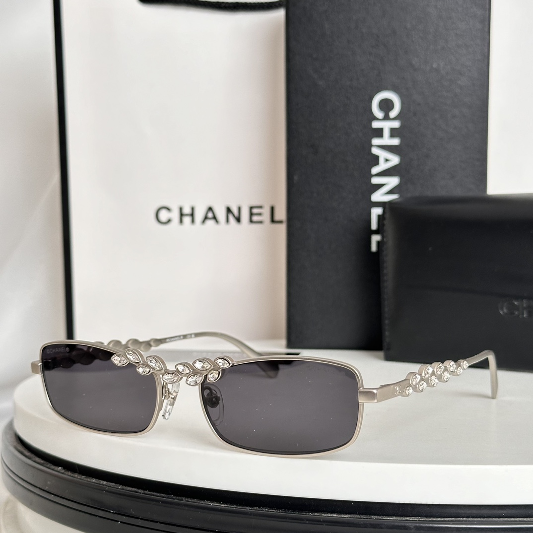 TOP CHANEL Sunglasses - 8 Colors