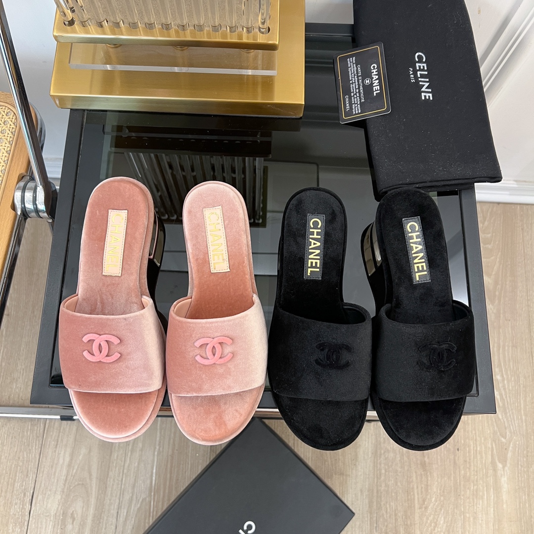 TOP CHANEL Velvet Thick Heeled Slippers - 2 Colour