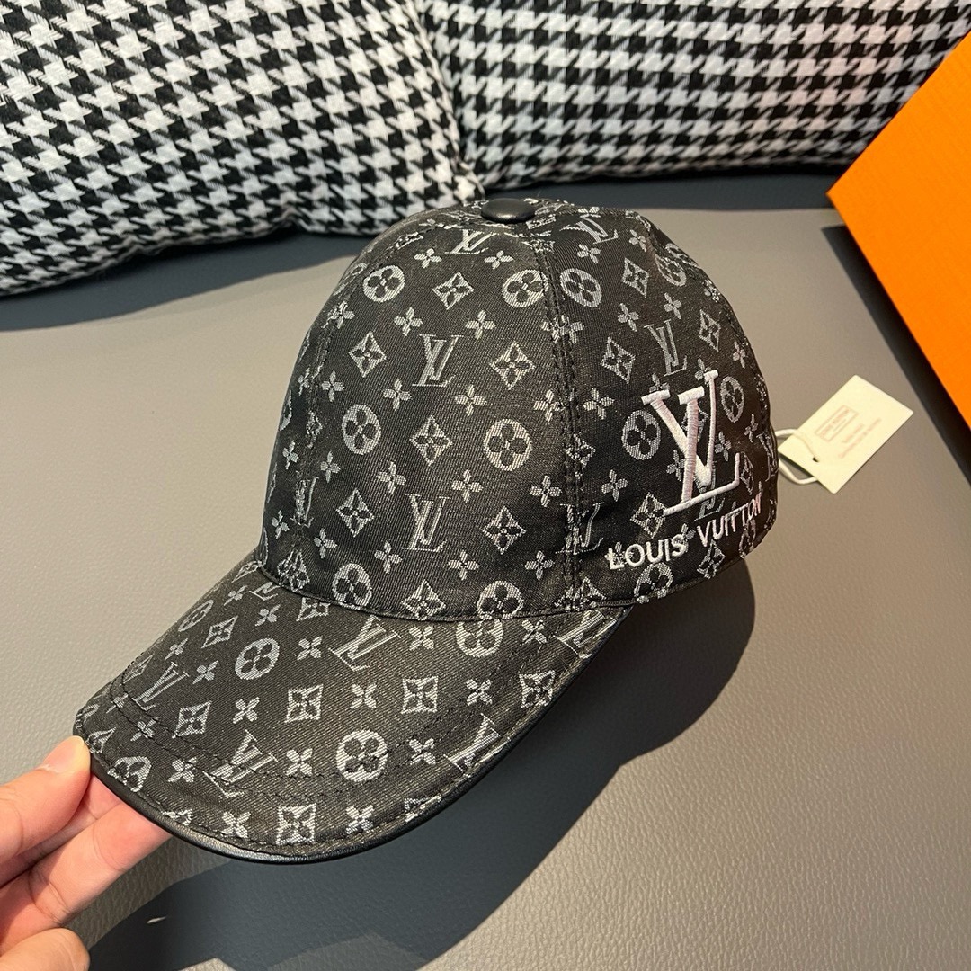 TOP Louis Vuitton LV Monogram Baseball Cap - 2 Colors