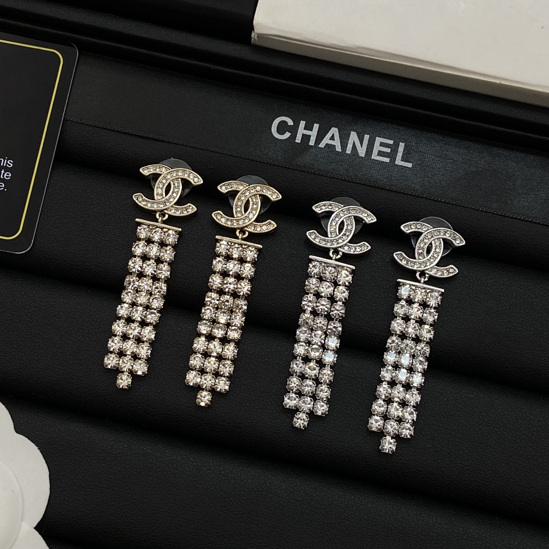 TOP CHANEL  Earrings - 2 Colors