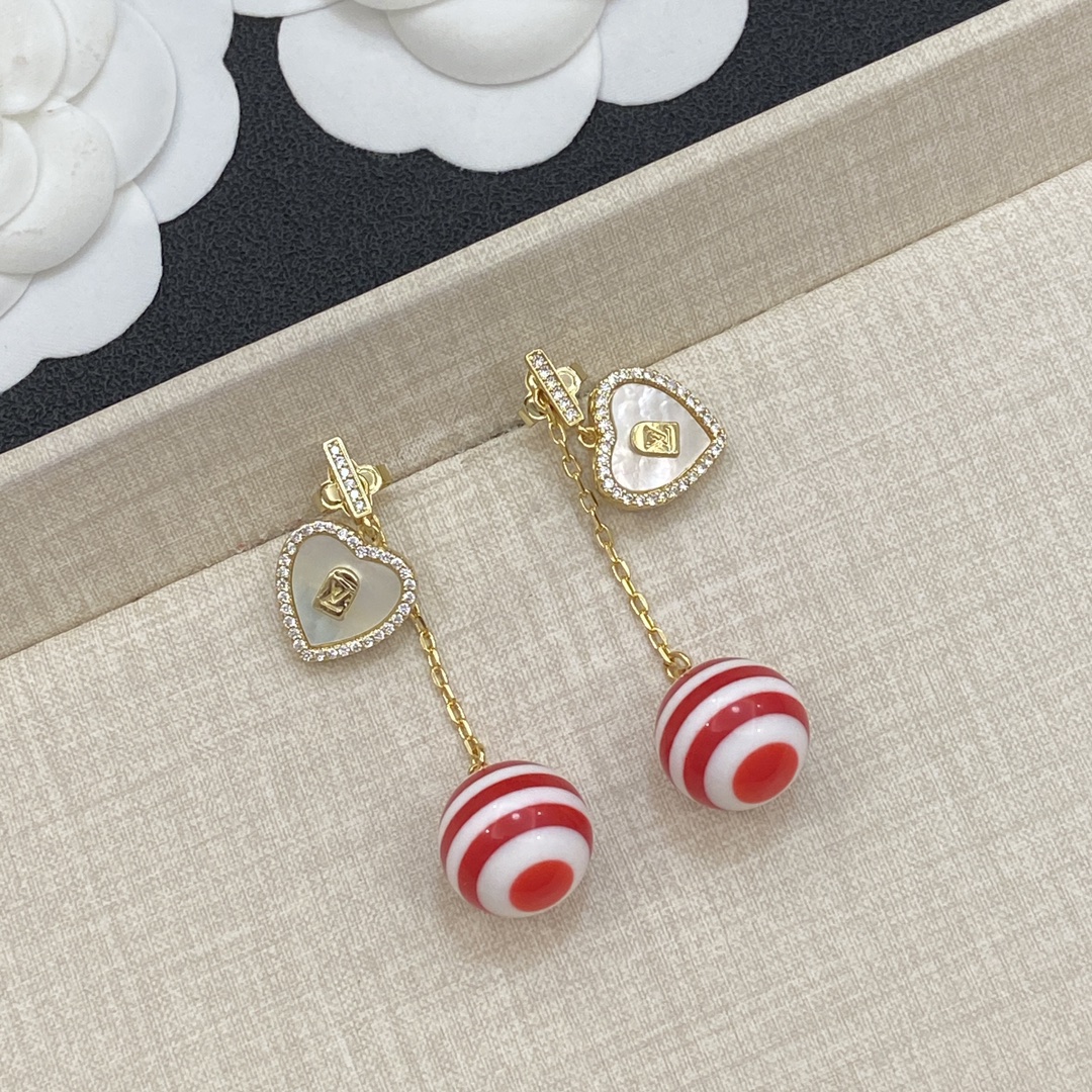 TOP Louis Vuitton LV Earrings - 4 Color