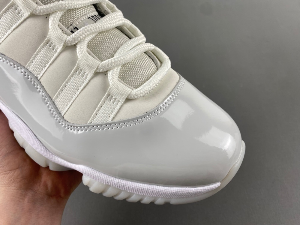 Air Jordan 11 Gray Silver