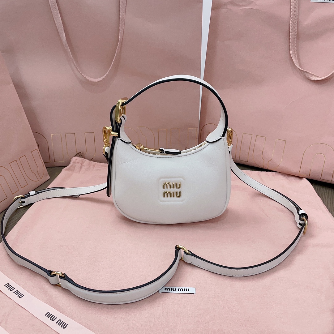TOP Miu Miu Calfskin Hobo Bags 17 x 15.5 x 5.5 cm/ 20 x 17 x 6 cm - 4 Color