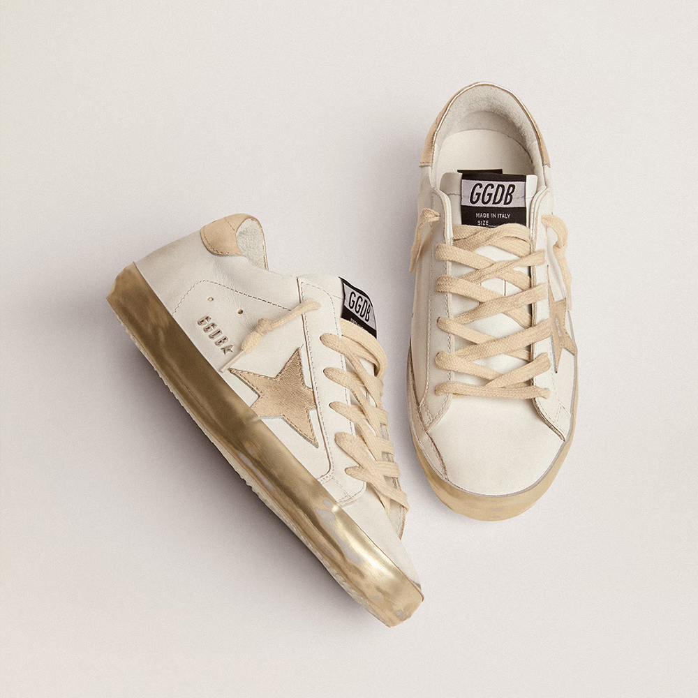 Golden Goose  Super-Star with gold sparkle foxing and metal stud lettering (Replica)