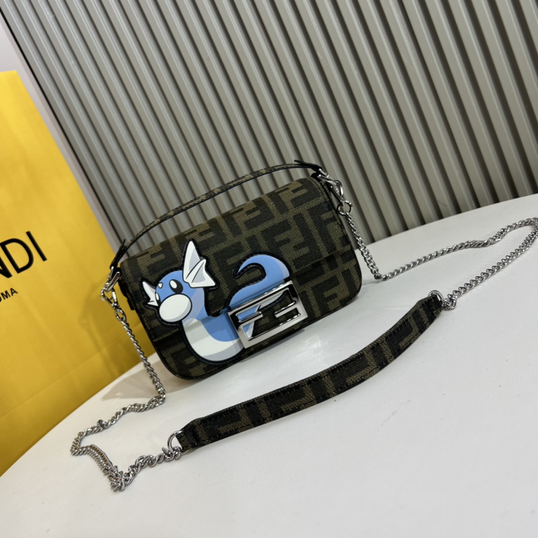 TOP FENDI x FRGMT x Pokémon FF Baguette Bag 20x13x5cm - Brown