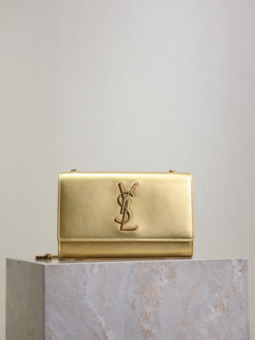 TOP Yves Saint Laurent YSL Kate Bag 24x14.5x5cm - Gold