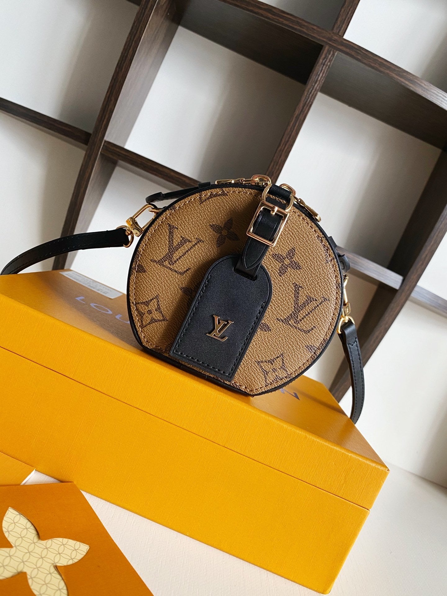 TOP Louis Vuitton LV Mini Boite Chapeau - Reverse Monogram