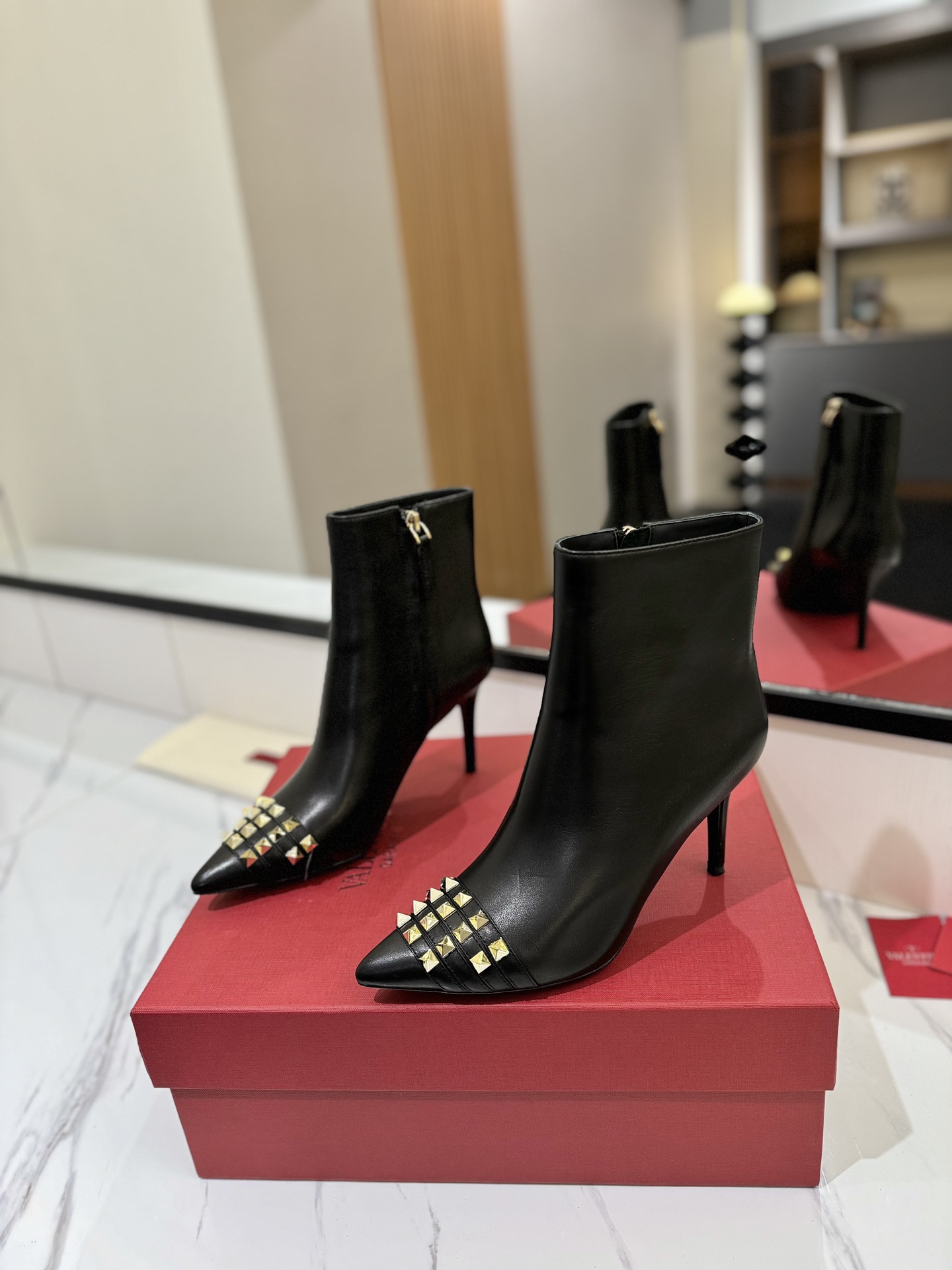 TOP VALENTINO GARAVANI 8cm High Heel Boots  - 4 Color
