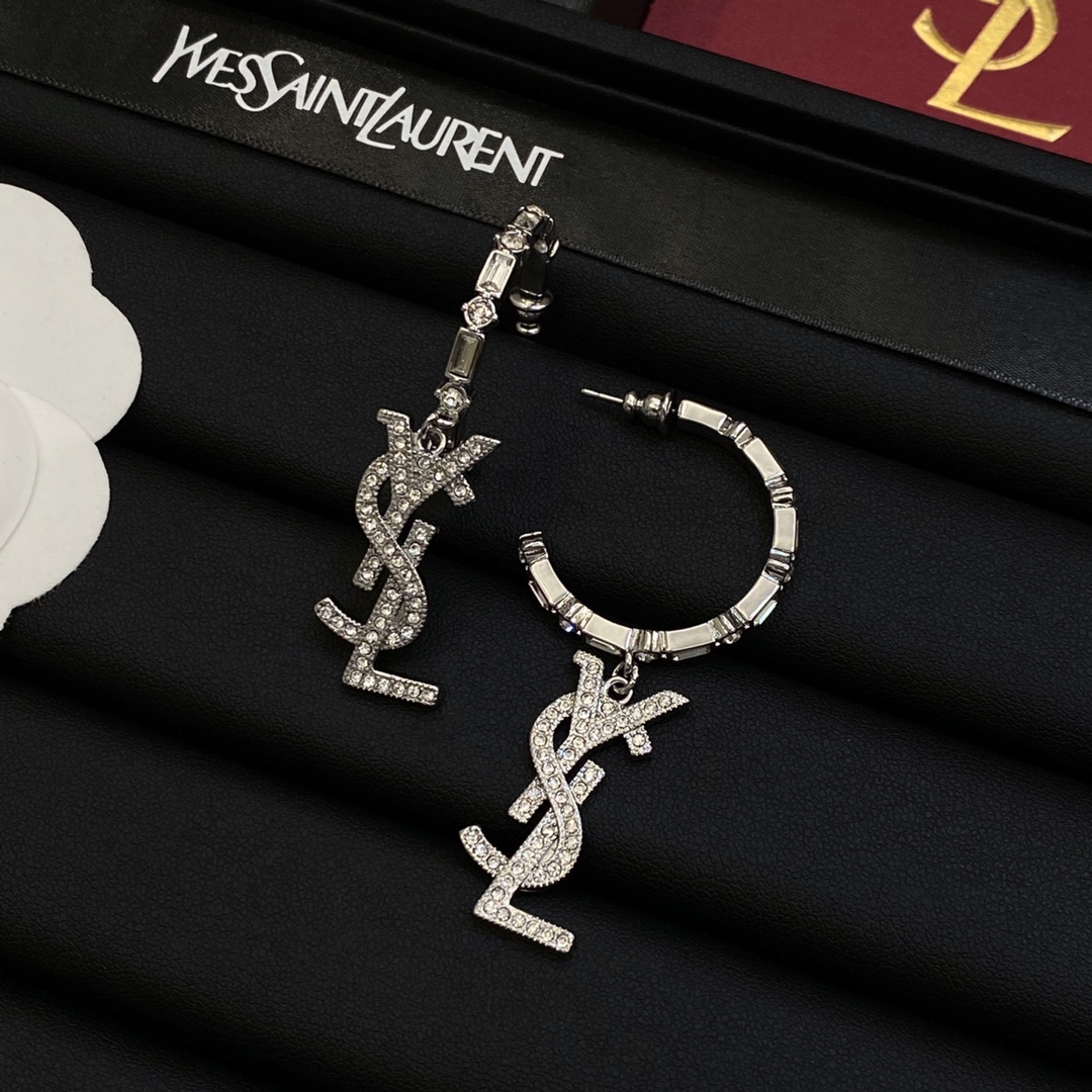 TOP Yves Saint Laurent YSL Earrings - Silver