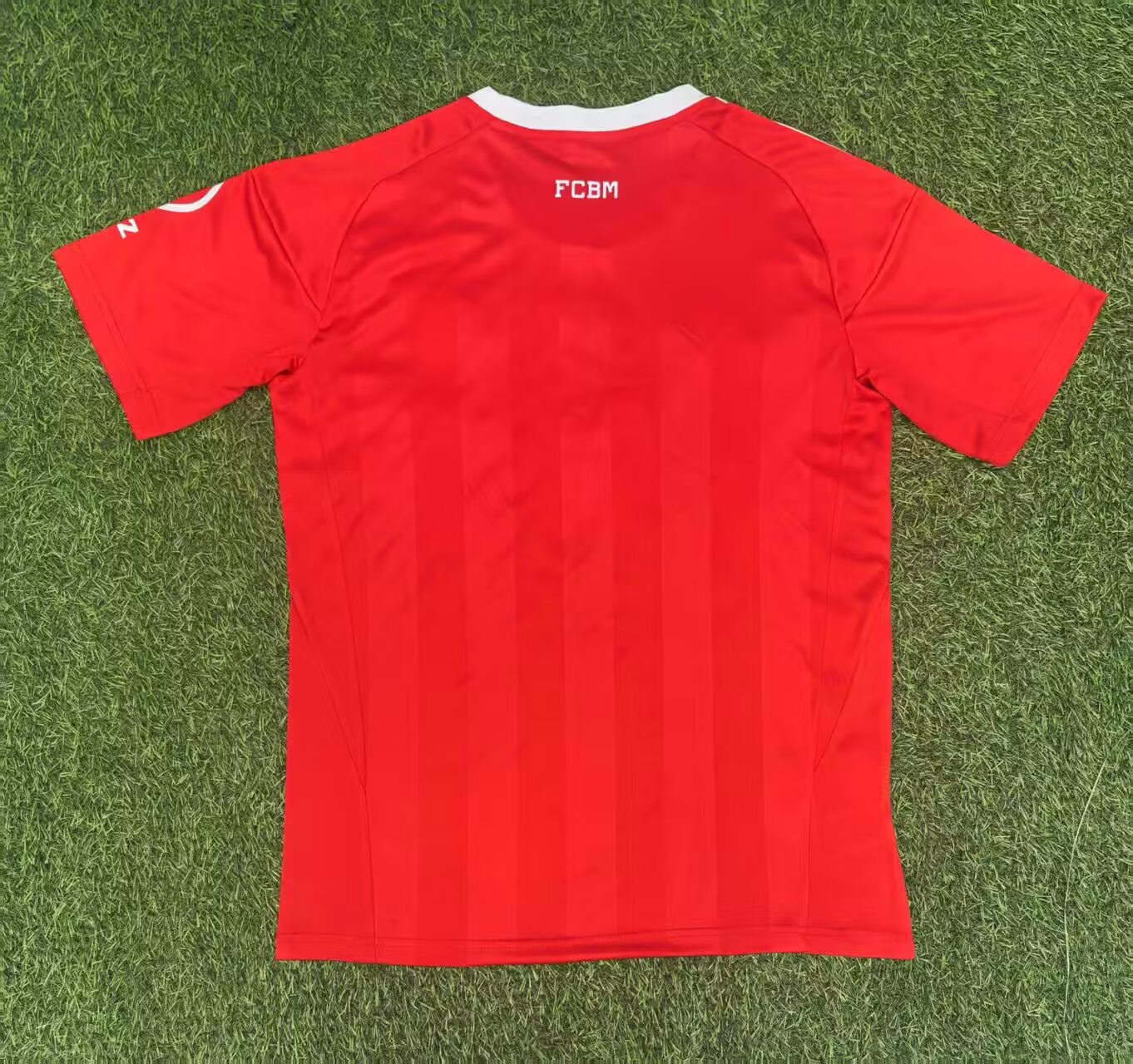 2025/2026 Bayern Munich Goalkeeper Red Football Jersey 1:1 Thai Quality