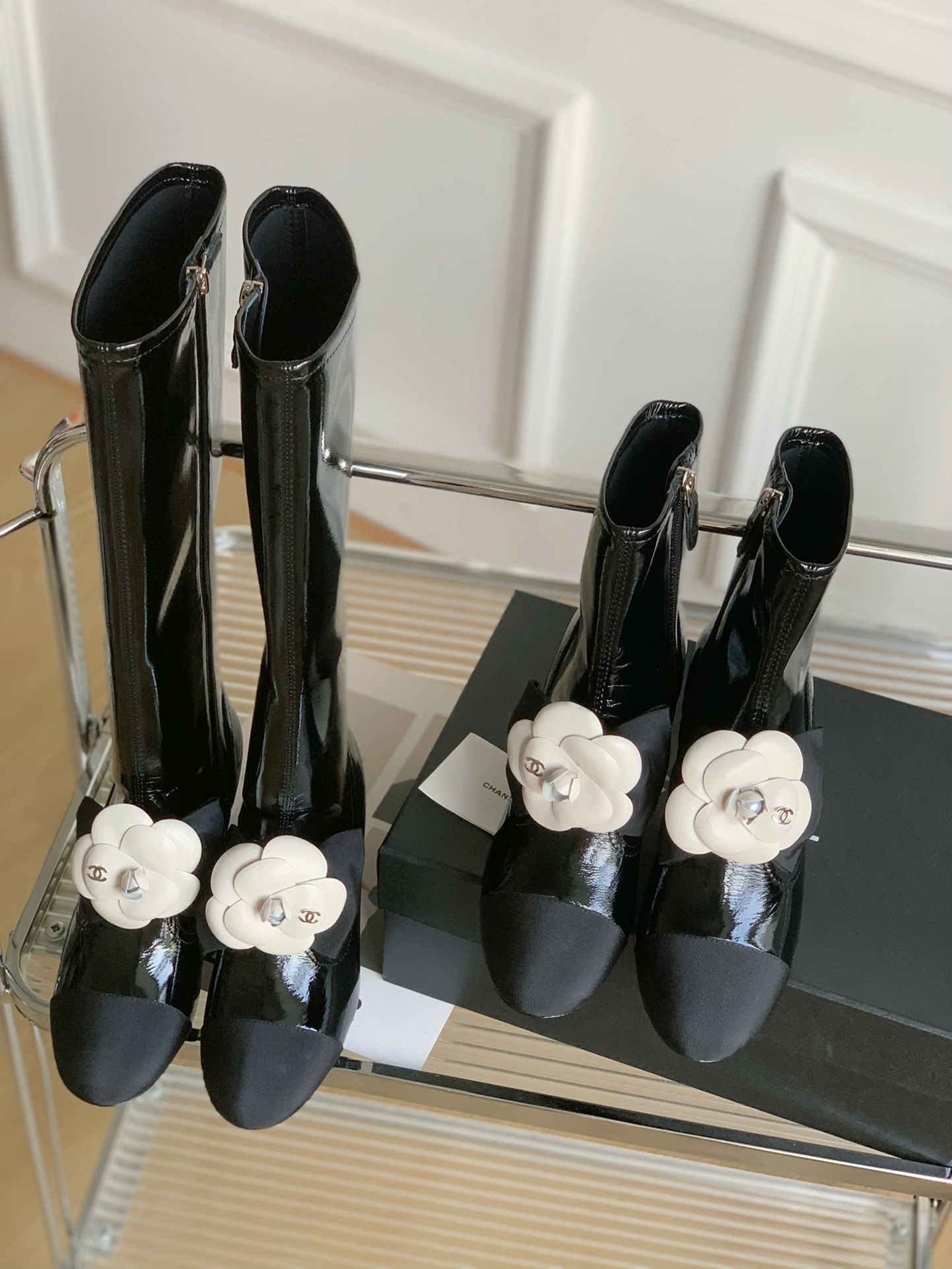 TOP CHANEL Autumn And Winter Camellia Long/Short Boots - 8CM - Black