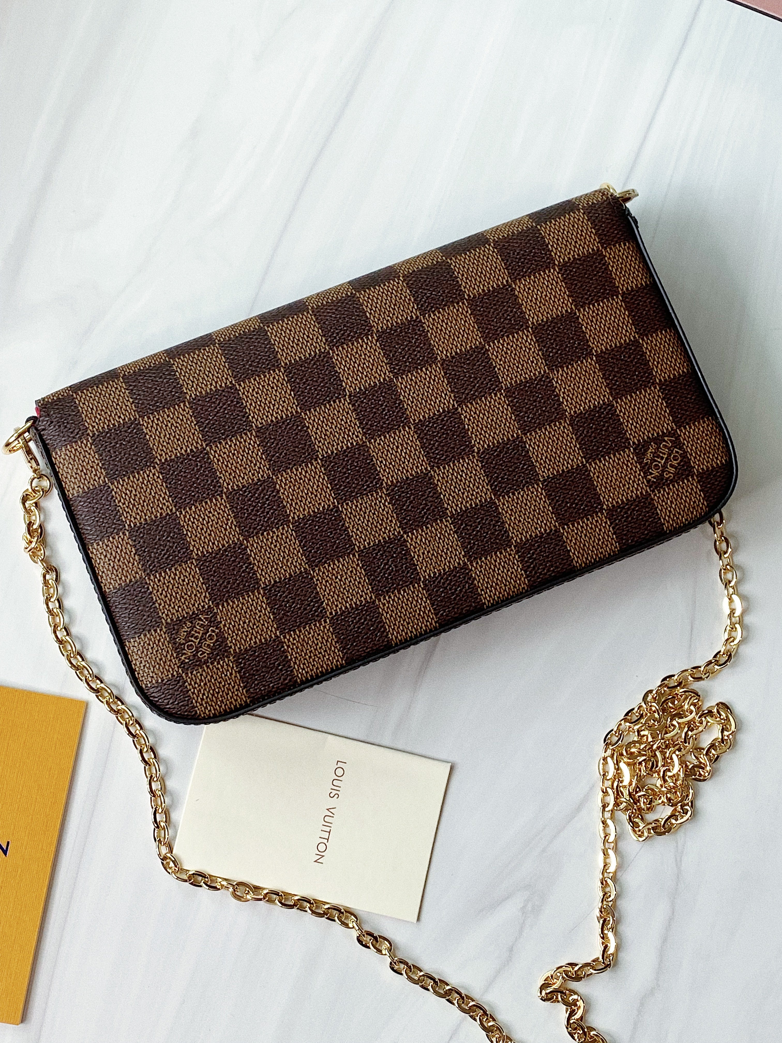 TOP Louis Vuitton LV £V Felicie Damier Ebene Bag 21X12X3cm - Red