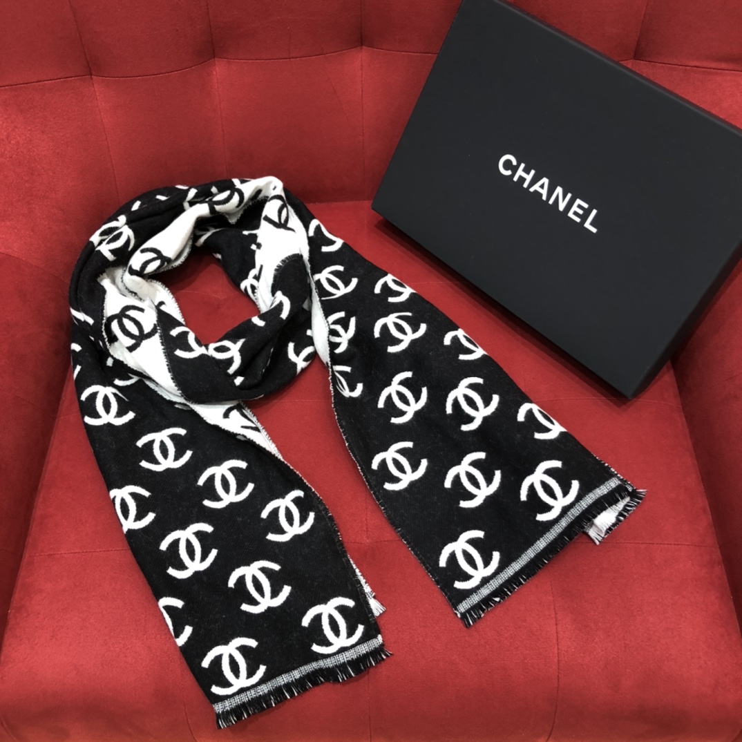 TOP CHANEL CC Wool Scarf 35X180 cm - Black