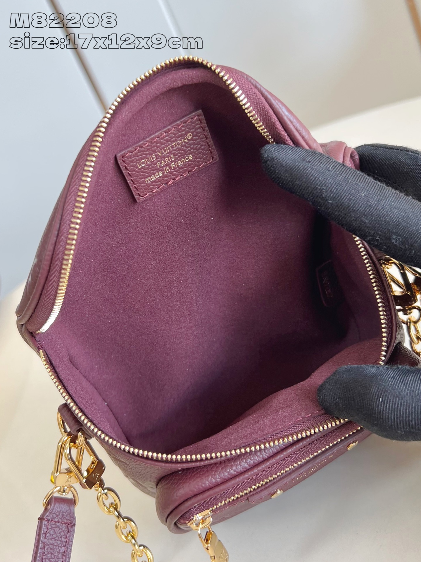 TOP Louis Vuitton LV Mini Bumbag 17 x 12 x 9.5 CM - Claret