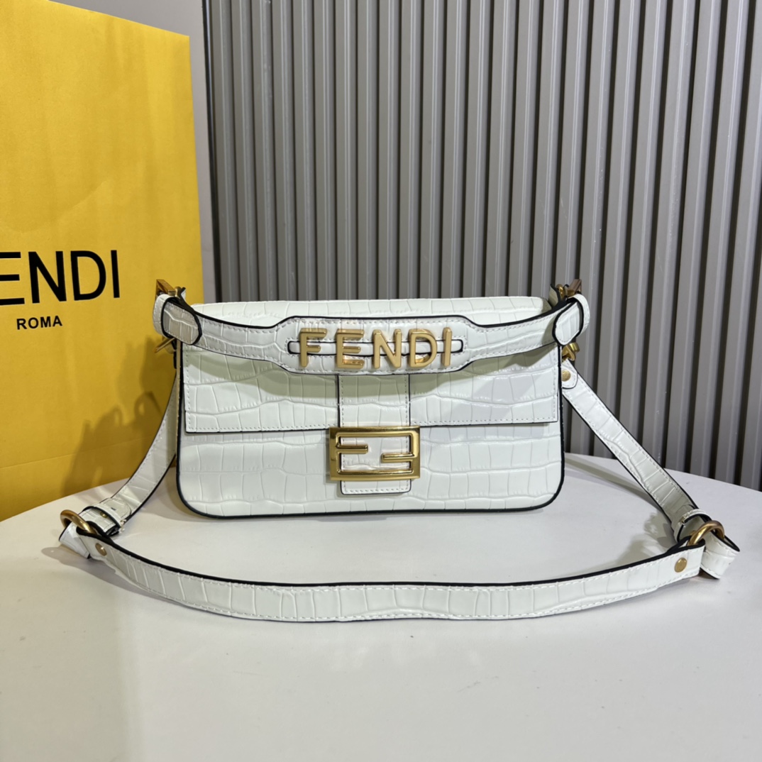 TOP FENDI Cowhide Material Baguette Bags - 27×15×6cm - 3 Colors