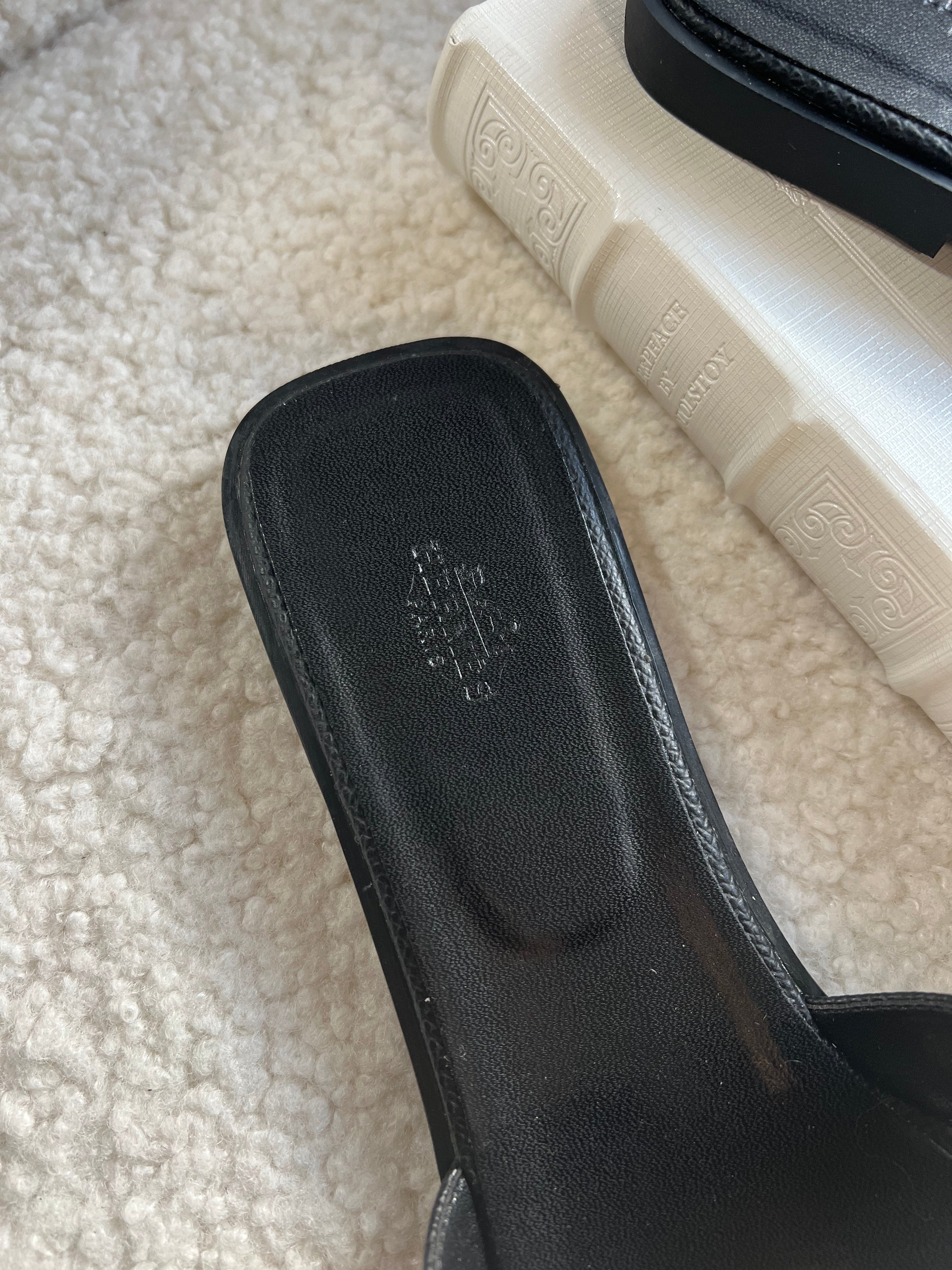 TOP HERMES Oran Epsom Sandals - All Black