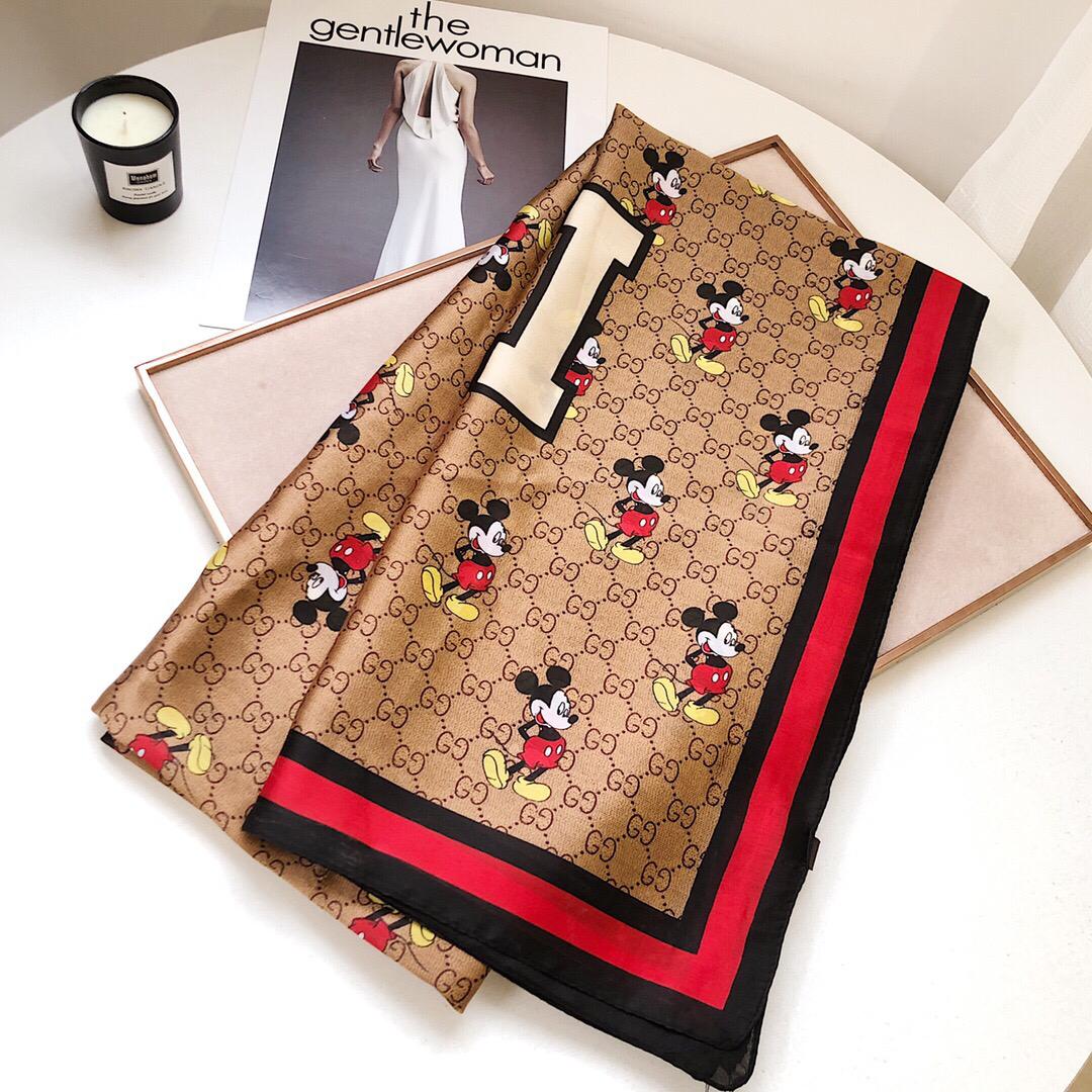 TOP GUCCI x Mickey Mouse Big Scarf 70CM X 190CM