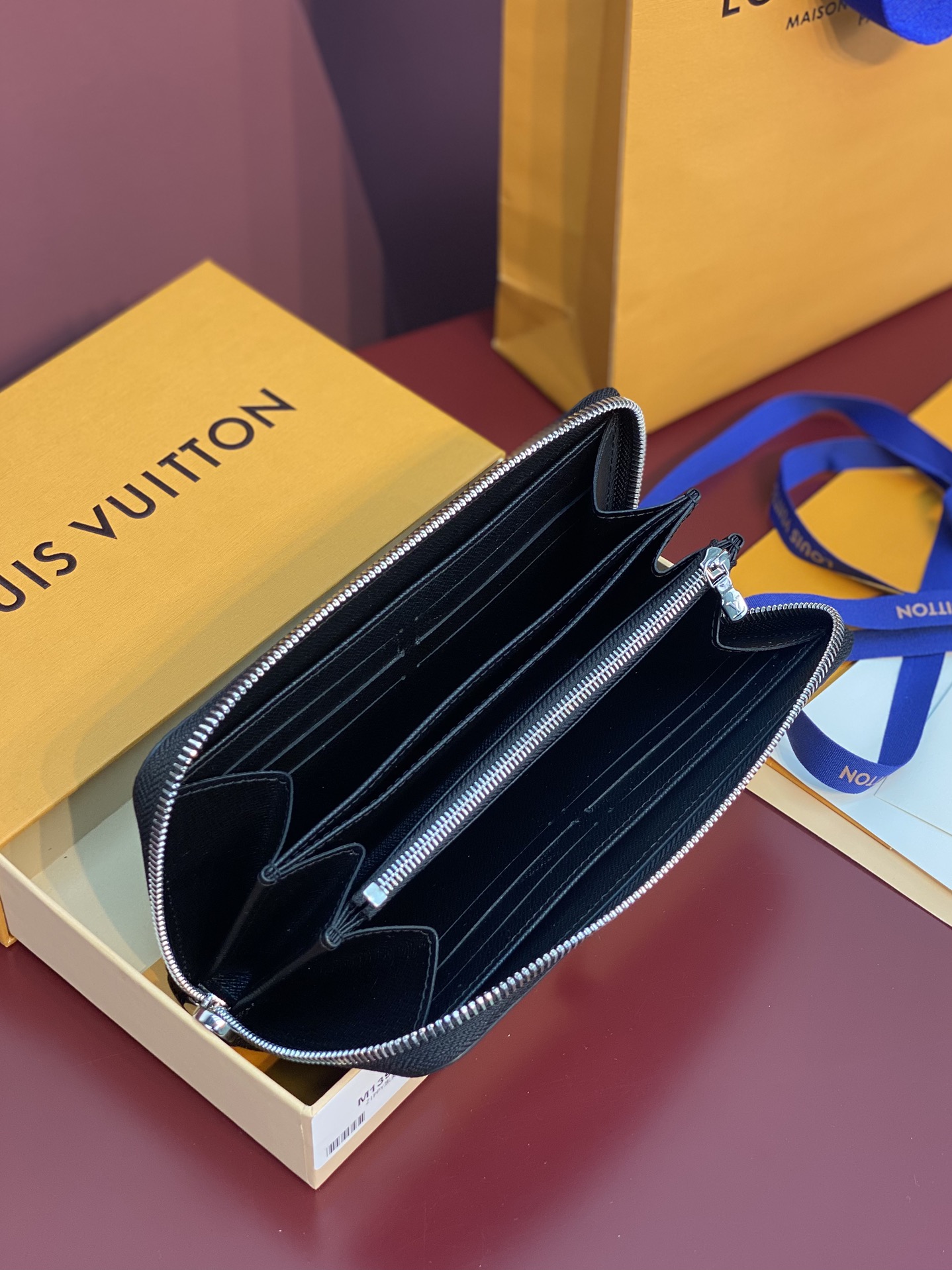 TOP Louis Vuitton LV Zip Wallet 19*10cm - Monogram