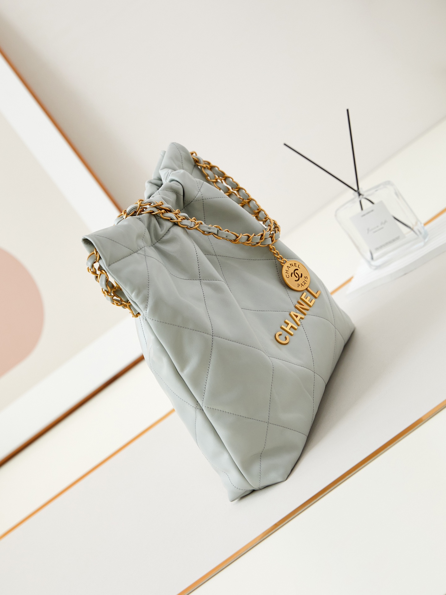 TOP CHANEL 22 Bag 35x37x7cm/39×42×8cm - Gray