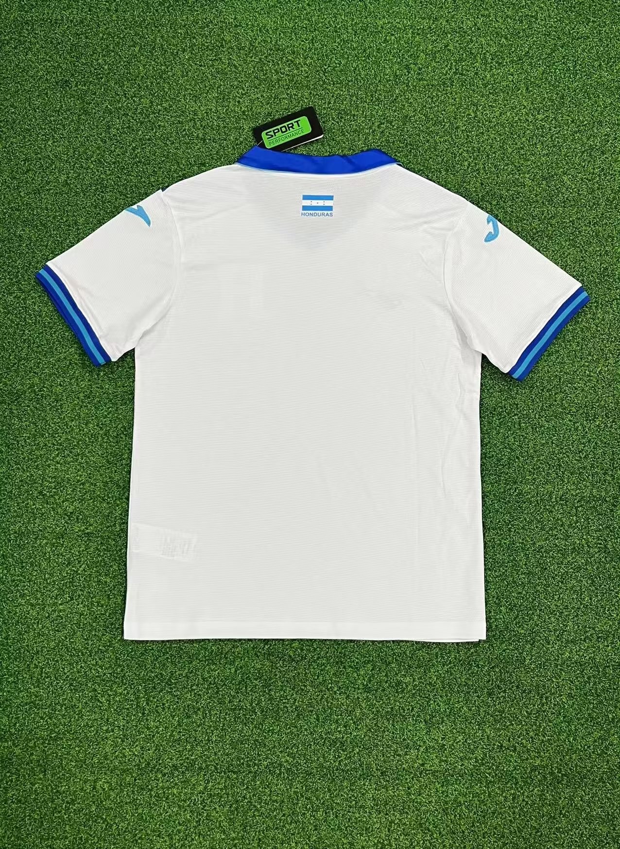 2425  Honduras  jersey...Player embroidery version