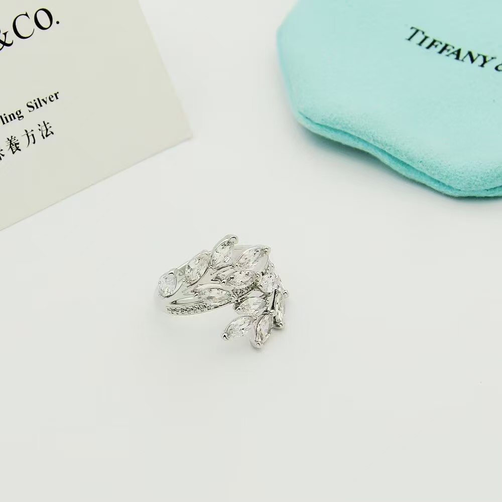 Tiffany & Co vine winding ring(Replica)