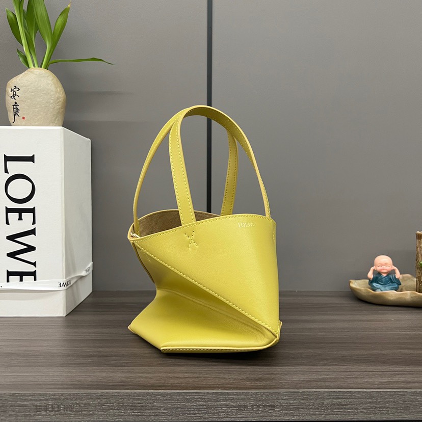 Loewe Mini Puzzle Fold Tote in shiny calfskin Yellow(Replica)